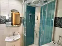 dazu-przytulna-i-cicha-kawalerka-w-samym-centrum-miasta-8d0333-zdjecie-9