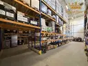 dazu-na-wynajem-magazyn-560m2-biuro-275m2-w-kompleksie-biznesowym-wlochy-633320-zdjecie-2