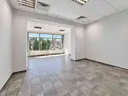 dazu-lokal-biurowy-z-przeszkleniami-386-m2-centrum-tarnowa-parter-2e73a1