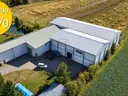 dazu-magazyny-1650-m2-dom-kuhlhallen-haus-de5181