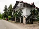 dazu-ustron-centrum-dom-z-potencjalem-uslugowym-5f6cfc