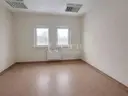 dazu-lokal-biurowy-15-m2-parking-tarnow-ul-torowa-e25ba9