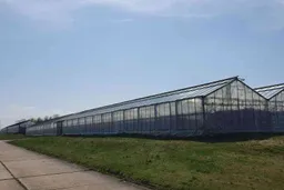 dazu-nieruchomosc-rolna-3983-ha-z-szklarniami-dluzyna-gorna-b7b9c3