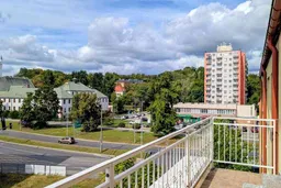dazu-wyjatkowy-apartament-z-prywatnym-tarasem-i-rooftop-3ffca3