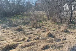dazu-dzialka-budowlana-na-sprzedaz-turza-800-m2-c7b1d3