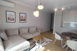 dazu-do-wynajecia-3-pokoje-balkon-klima-pierwszy-najem-b57f99