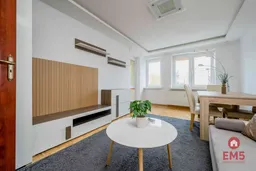 dazu-przytulne-dwustronne-mieszkanie-z-loggia-212bfc