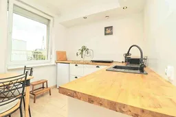 dazu-wyjatkowy-apartament-z-prywatnym-tarasem-i-rooftop-7cfa64