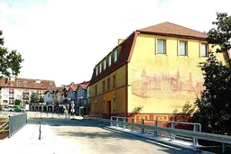 dazu-obiekt-uslugowo-handlowy-w-centrum-miastka-65a8ed