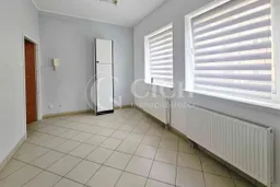dazu-lokale-pod-dzialalnosc-medyczna-w-centrum-tarnowa-eed629