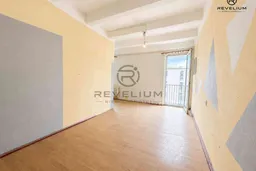 dazu-kawalerka-do-remontu-parking-07949d