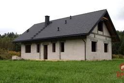 dazu-dom-w-otoczeniu-lasu-dzialka-2400-m2-744fce