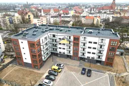 dazu-miejsca-postojowe-w-nowym-budynku-bfa131