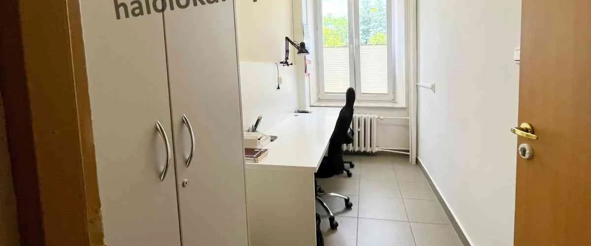 dazu-maly-lokal-w-centrum-424ab4