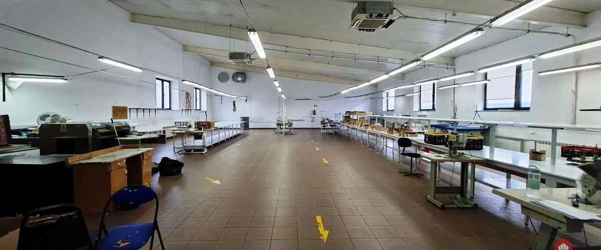 dazu-lokal-uzytkowy-300-m2-na-wynajem-f8bde3