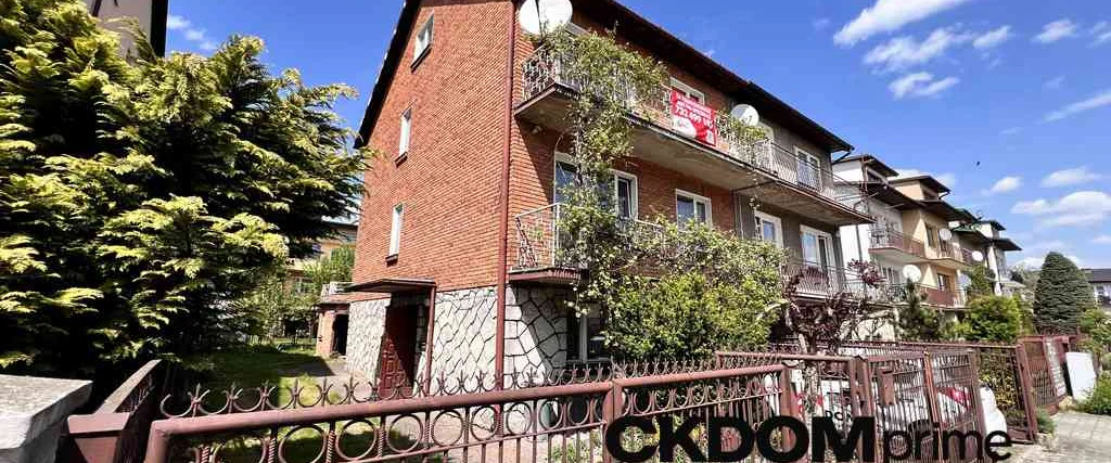 dazu-kameralny-blizniak-260-m2-idalin-radom-3-garaze-9f4ddc
