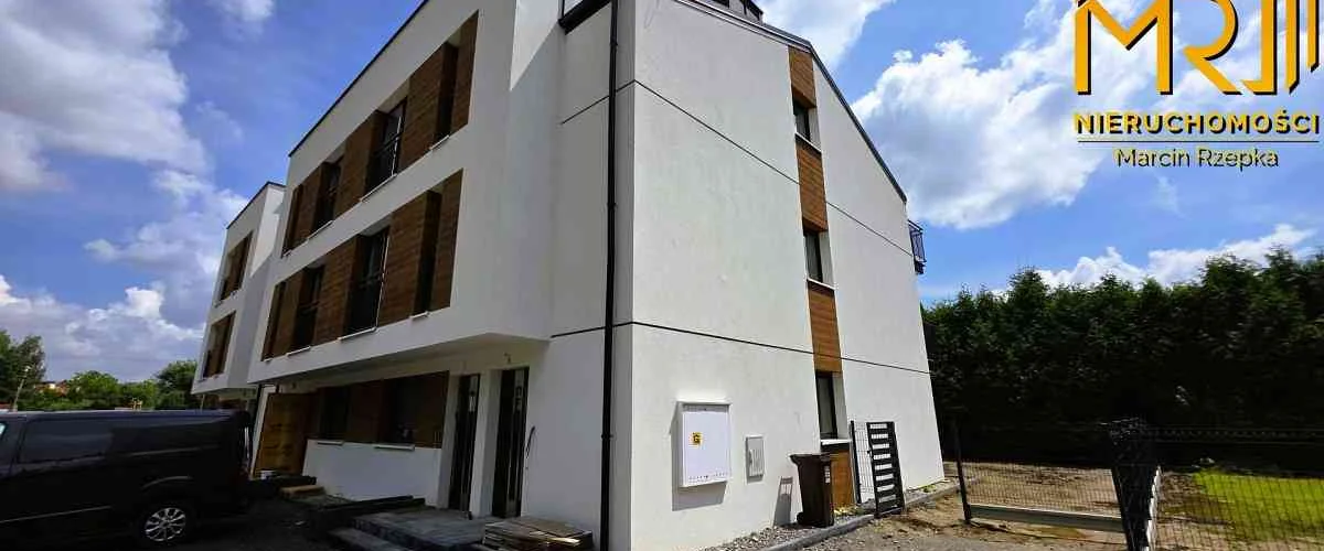 dazu-dwa-bezczynszowe-mieszkania-tarnow-ul-glowna-a025a1