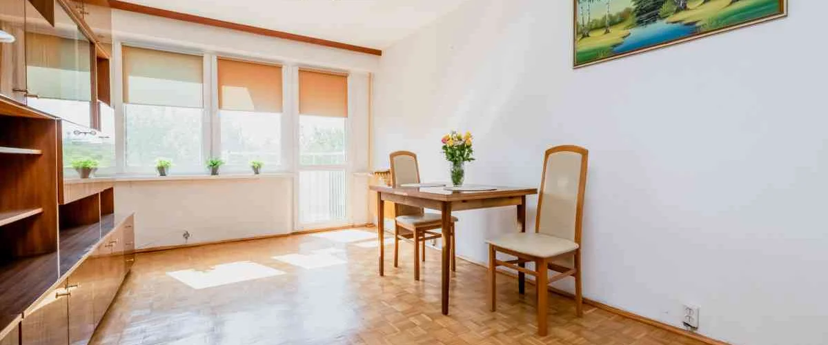 dazu-3-pokoje-ul-towarowa-balkon-409b68