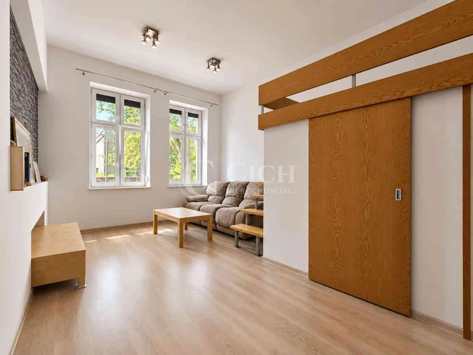 dazu-mieszkanie-40m2-z-antresola-i-miejscem-parkingowym-tarnowul-towarowa-5f0e55