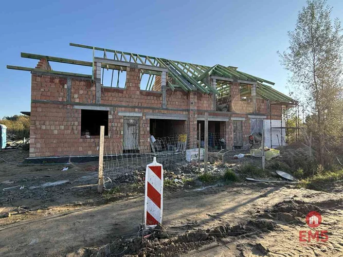 dazu-mieszkanie-3-pokojowe-z-ogrodkiem-957216