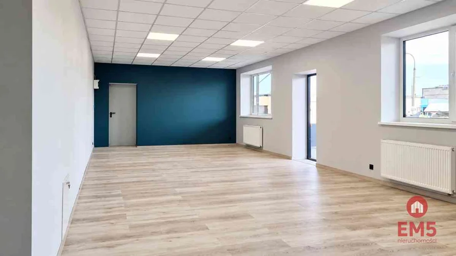 dazu-lokal-uzytkowy-z-rampa-8afbfd