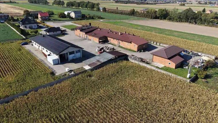 dazu-wilkowiecko-ul-zolnierzy-wrzesnia-obiekt-na-sprzedaz-717f9d