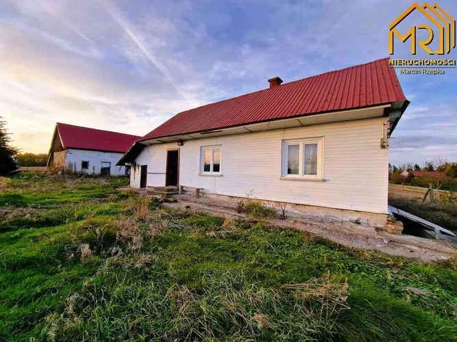 dazu-urokliwy-dom-na-duzej-dzialce-w-powiecie-brzeskim-640b38