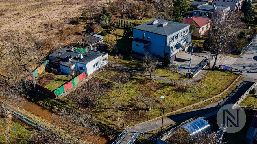 dazu-dzialka-budowlana-1025-m2-mozliwosc-podzialu-dzialki-ebf280