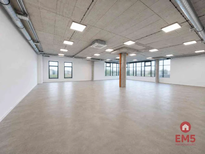 dazu-lokal-uzytkowy-200-m2-fitness-zajecia-ruchowe-6dd6ab