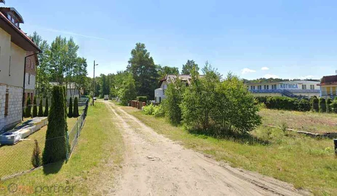 dazu-dzialka-pod-uslugi-turystyczne-mrzezyno-30c848