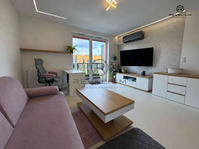 dazu-klimatyzacja-balkon-w-pelni-wyposazone-0829f4