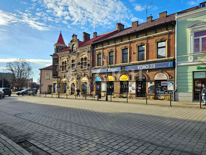 dazu-lokal-uslugowy-8344-m2-tarnow-starowka-witryna-3-500-zl-netto-e00c31