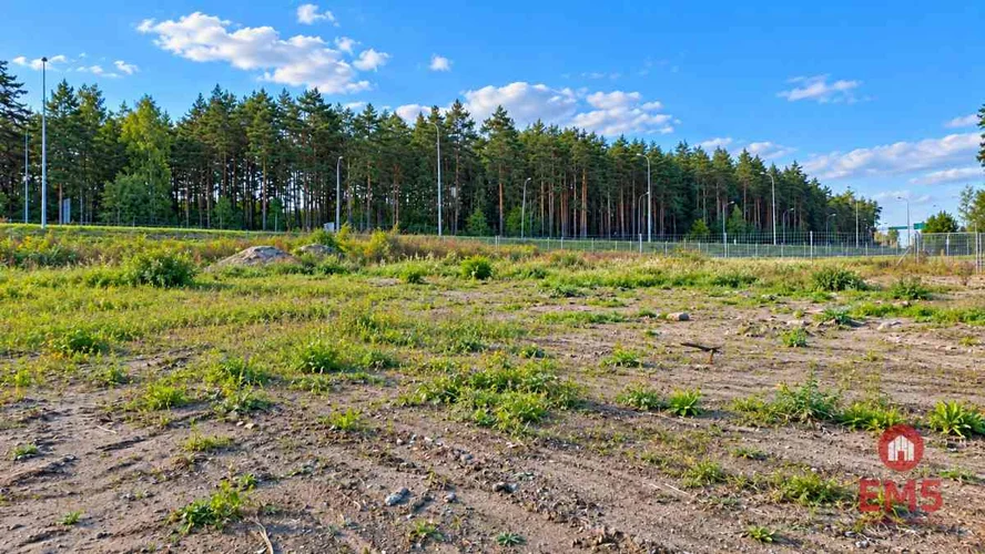dazu-plac-4500-m2-przy-dk-8-8a77c7