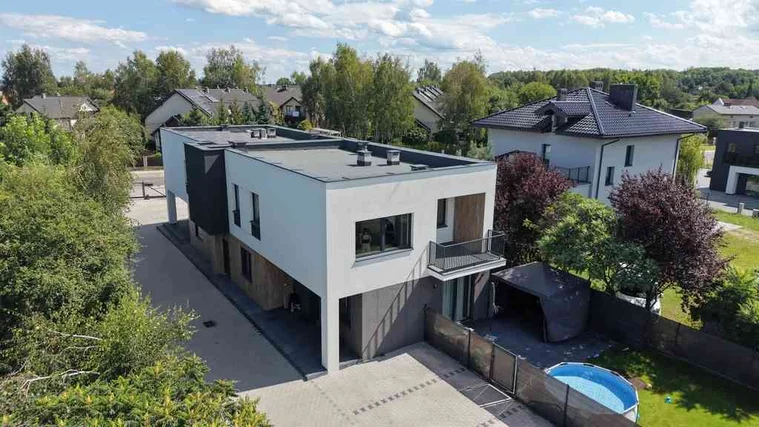 dazu-czestochowa-ul-brata-alberta-apartament-a9a8e2