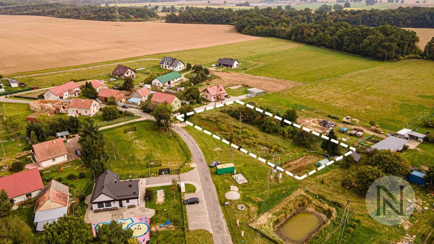 dazu-dzialka-budowlana-w-centrum-kobylnik-idealne-miejsce-na-twoj-dom-56c962